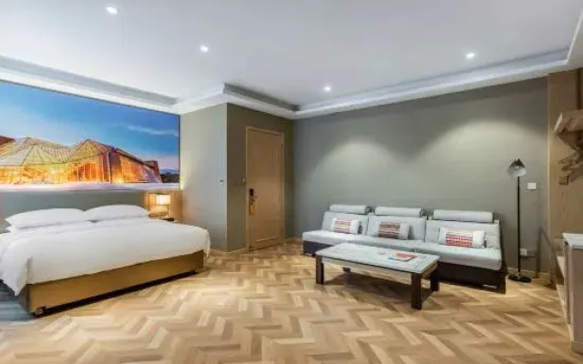 Vienna Hotel (Wanghai West Road, Dongtai)