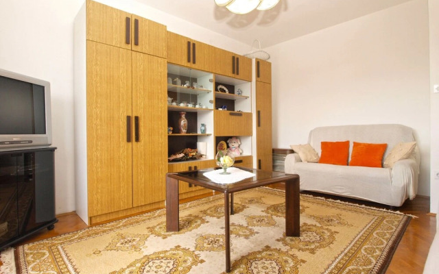 Apartment 1644