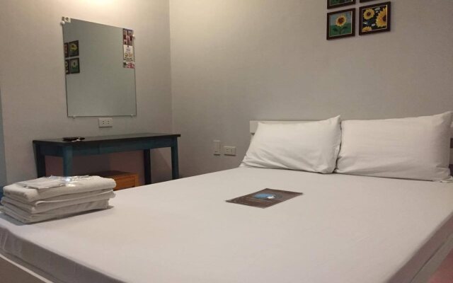 Dianne Gardens Hotel