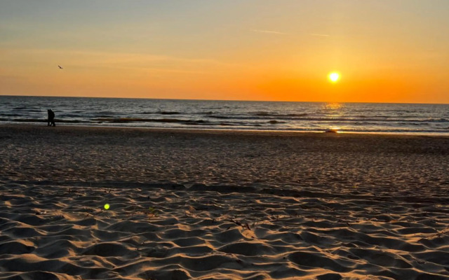 2 kamb.Butas prie juros.