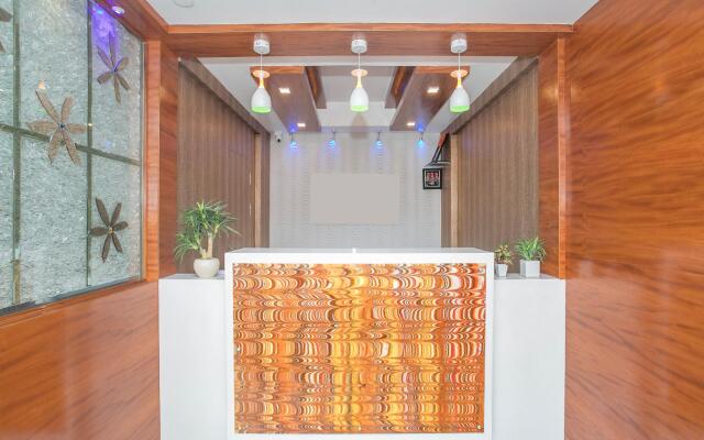 OYO 15505 Royal Stay