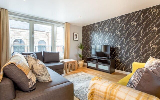 Lomond Serviced Apartments - Merchants Apartment