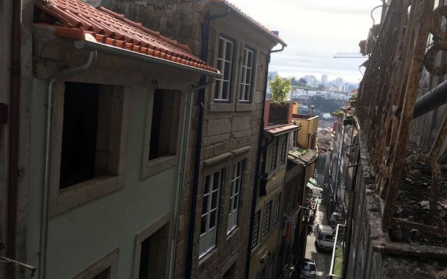 Oporto Golden View Ribeira