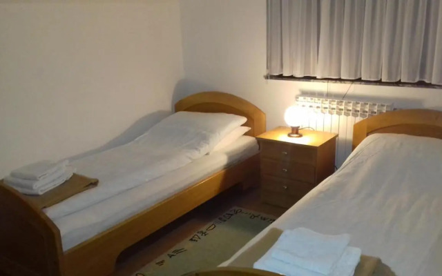 Gradska Kavana Guest House