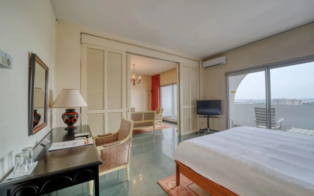 Hotel Akwa Palace