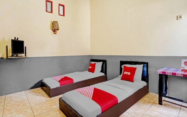 OYO 90405 Penginapan Sasti KuninganNearTaman Cirendang