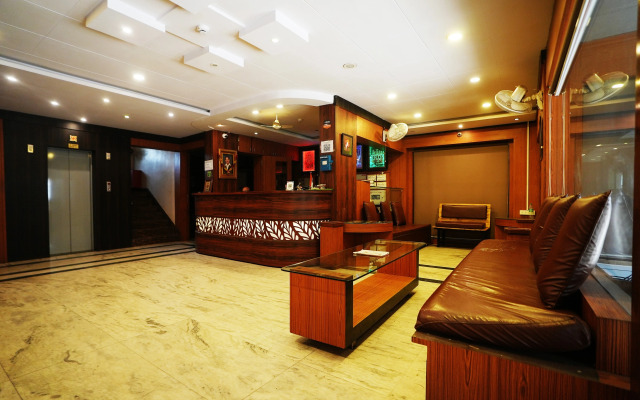 Hotel Madurai near Central Bus Stand, Udaipur