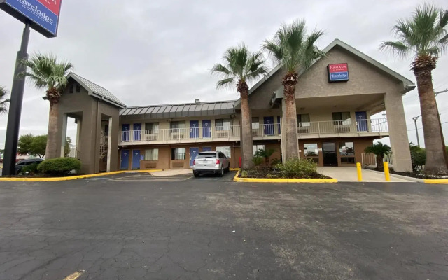 Travelodge by Wyndham San Antonio Lackland AFB North