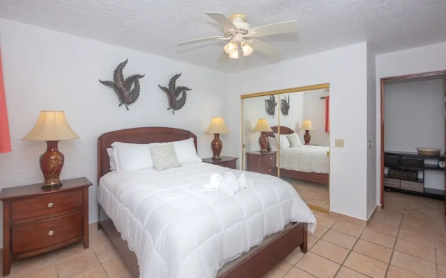 Pineapple Villa 531 2 Bedroom Condo by RedAwning