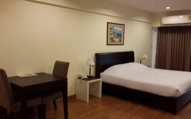Nanatai Suites