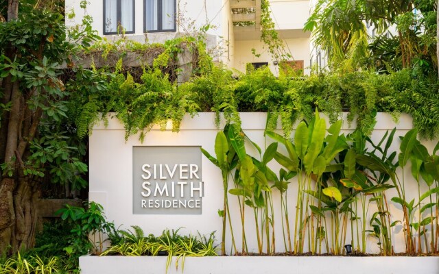 Silver Smith Residence