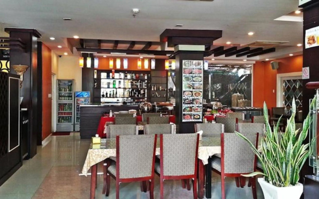 One World Hotel