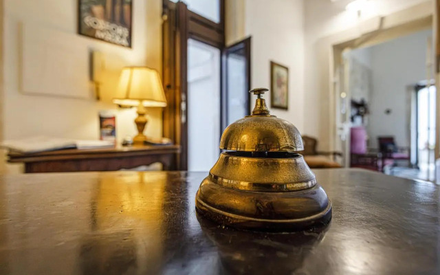 Lakkios Charming Suites and Rooms