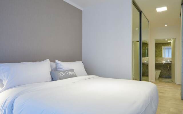 Nido at Recoleta Deco