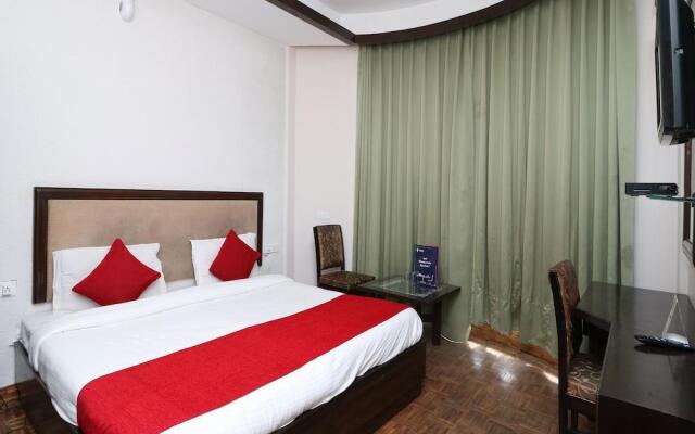 OYO 7547 Hotel Burans Residency