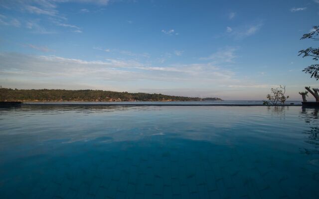 Laguna Reef Huts