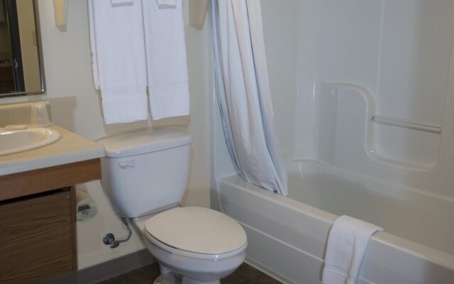 WoodSpring Suites Evansville East