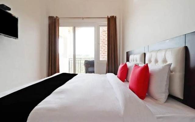 Capital O 33353 Cottages@Village