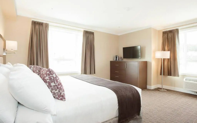 Mstar Hotel