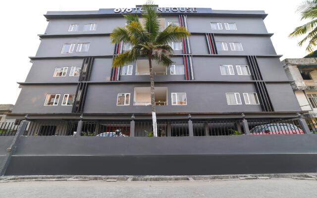 OYO Townhouse 384 N.K Hotels