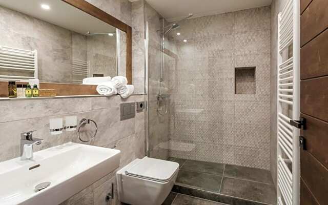 Arietes Marmont Resort