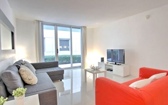 The Tides on Miami Hollywood