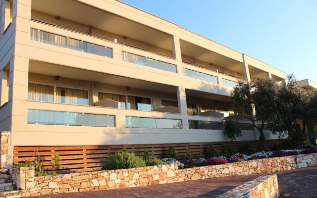 Aeolis Thassos Palace