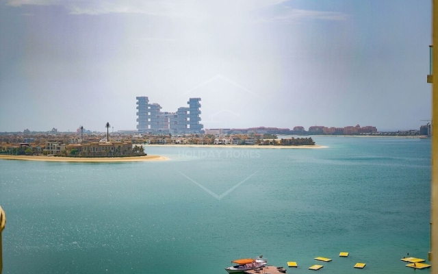 Royal Bay in Palm Jumeirah - Dubai