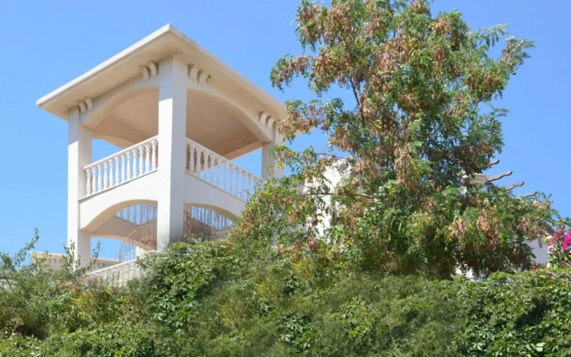 House 30 Mins to Bodrum With 21 Pools in Milas