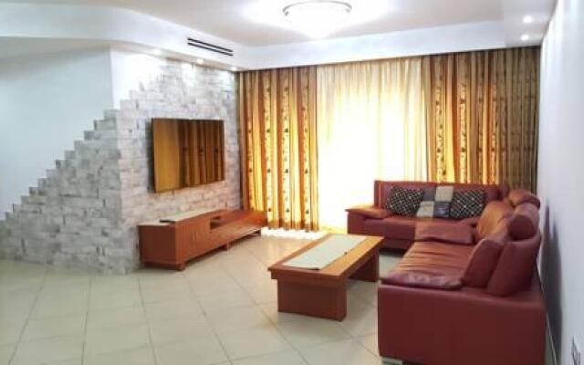 Ilsia Apartments - Exodus Street
