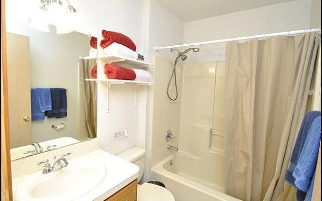 Crystal Ship on Blueberry Hill Home