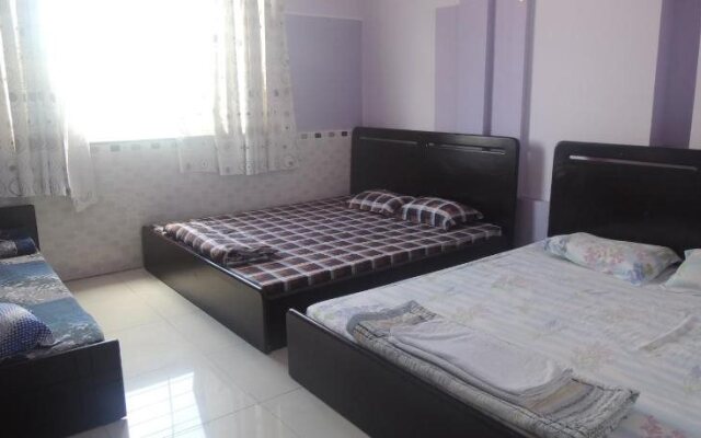 Tuyet Linh Hotel