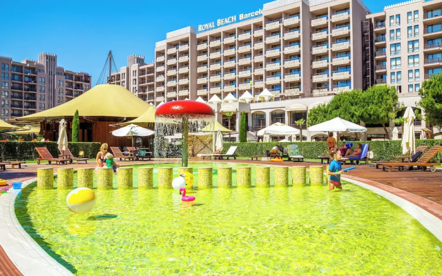Barcelo Royal Beach