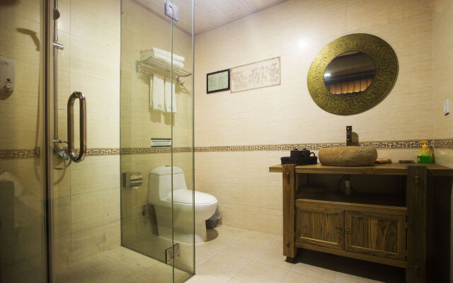 Yangshuo Hidden Dragon Villa Hotel