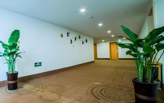 GreenTree Inn (Ningbo Beilun Yintai City Huashan Road)