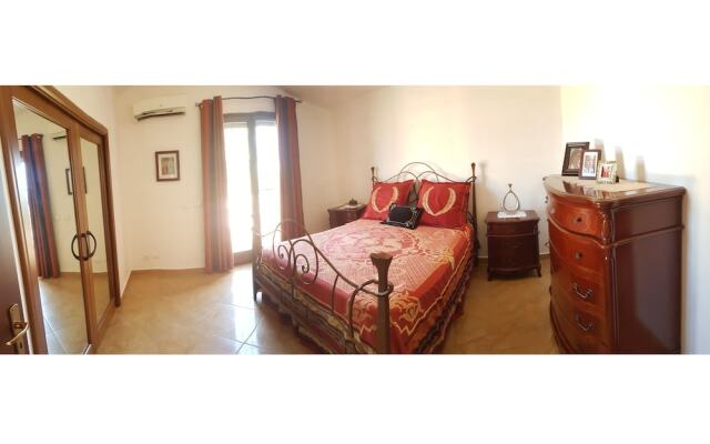 Luxurious villa at shore