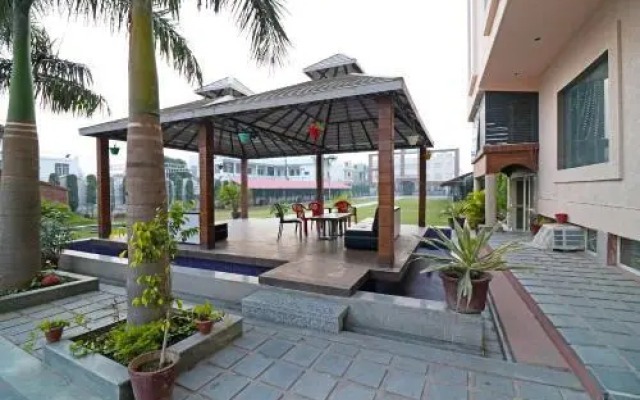 Gomti Resorts By OYO Rooms