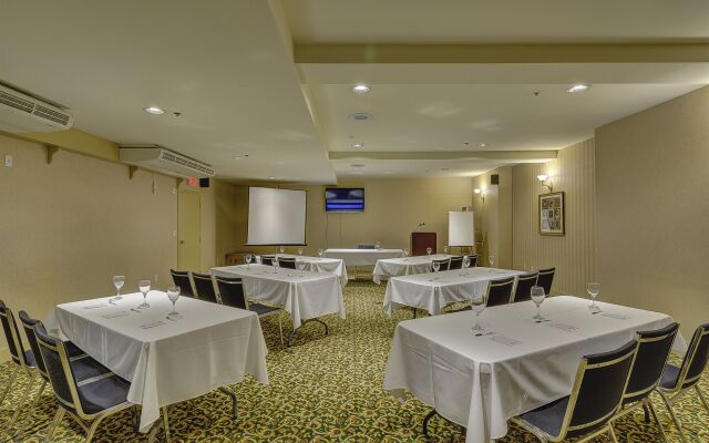Best Western Peace Arch Inn