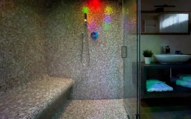 4 Star Suite SPA - Self Check-In