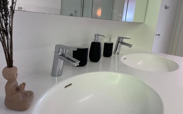 SUNSET Apartment direkt am Bodensee mit Parkplatz