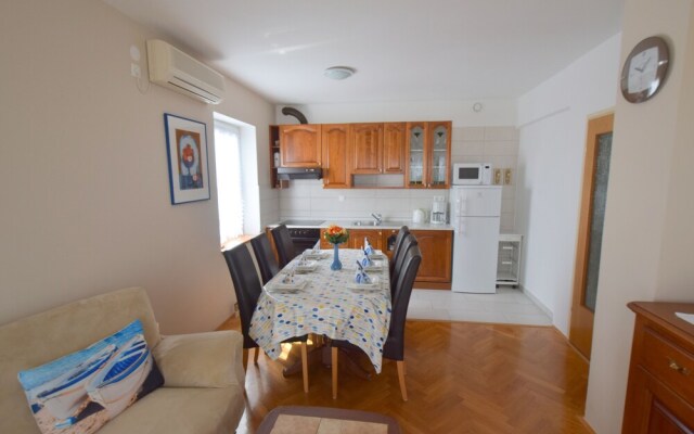 Apartment Danica