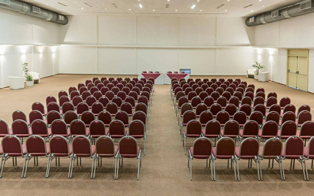 Отель Own Búzios Beach