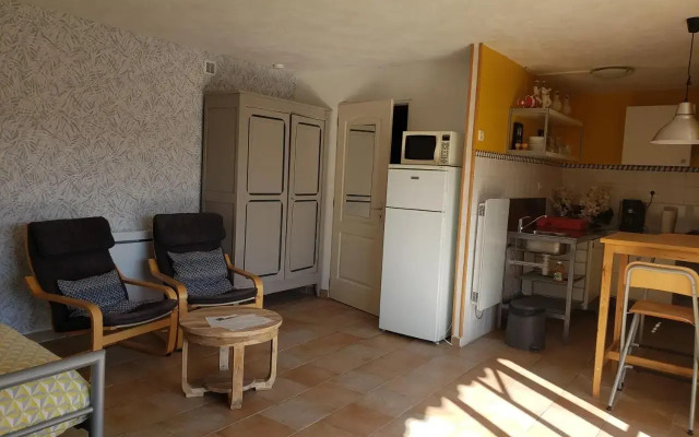 Gites Colline De Sollies