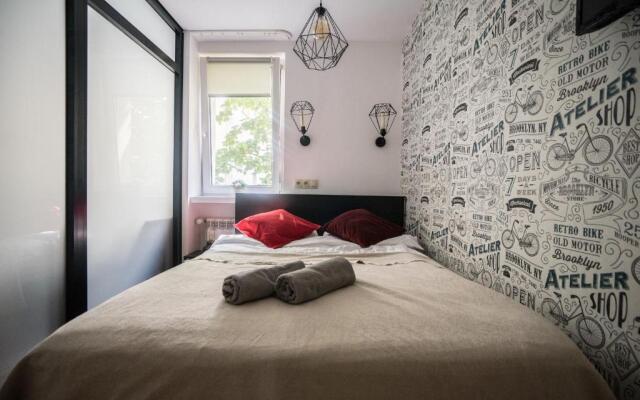 oompH Warsaw Central Deluxe Apartment