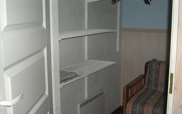 Karelian Lomatuvat