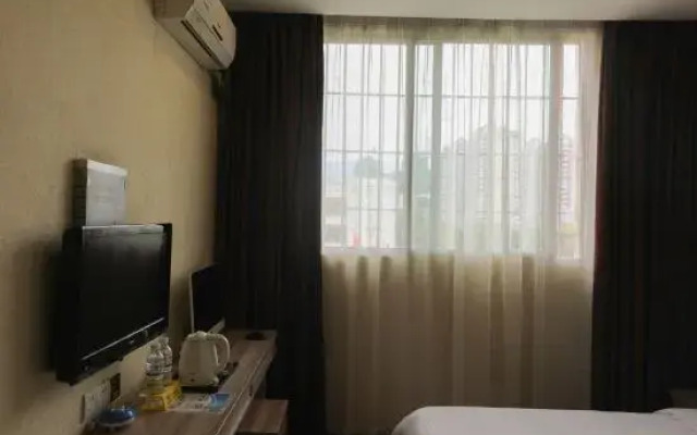 Hengsheng Hotel (Fuzhou Railway Station North Square)