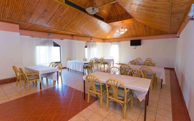 Champion Hotel