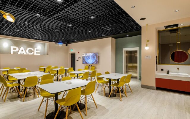 PACE HOTEL Suzhou Guanqian Branch