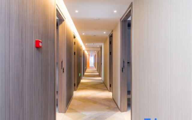 Ting Hotel (Shanghai Zhangjiang Road Metro Station)