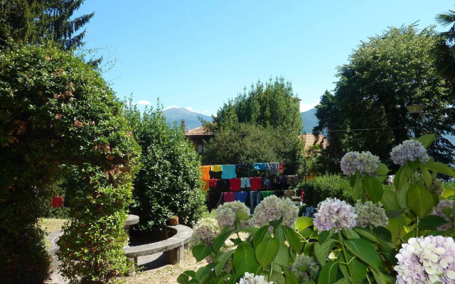 SANTANGELA Hostel & Rooms